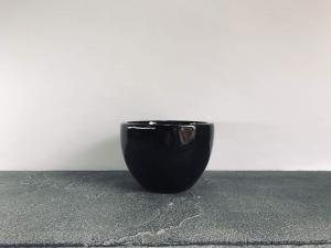Echoing Eternity fat ceramic pot medium (Black)
